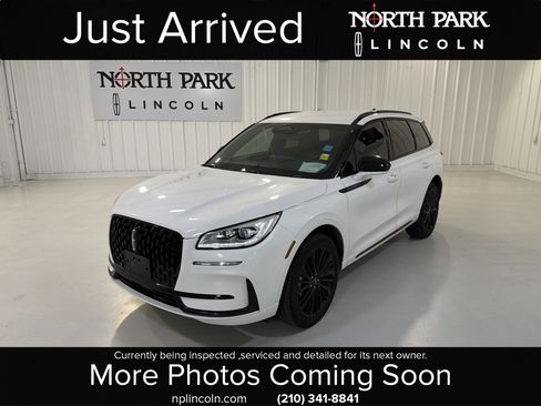 Used 2023 Lincoln Corsair Reserve w/ Jet Appearance Package FWD image 1