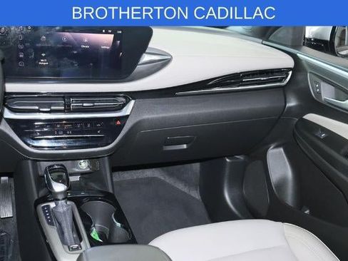 Used 2024 Buick Envista Avenir FWD image 25