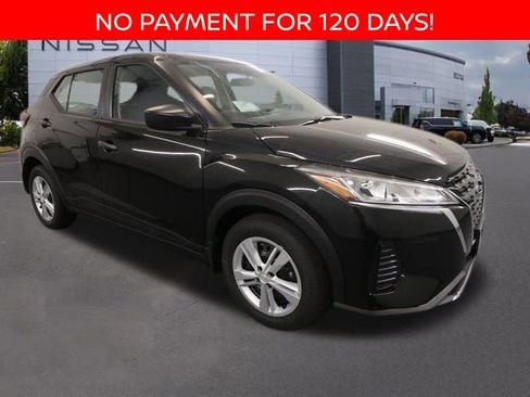 New 2025 Nissan Kicks Play S image 20