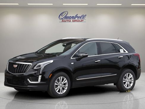 Used 2026 Cadillac XT5 Luxury w/ LPO, Floor Liner Package FWD image 8