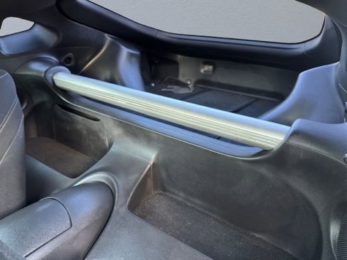 Used 2010 Nissan 370Z Touring w/ Sport Pkg image 19