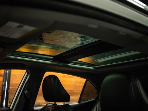 Used 2022 Toyota Camry XSE image 25