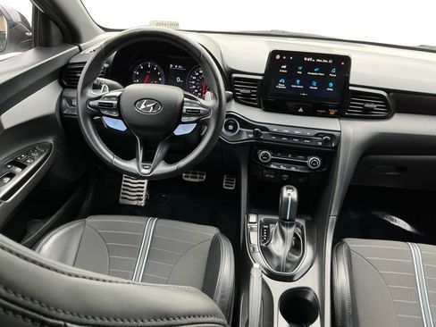 Used 2022 Hyundai Veloster N image 15