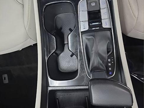 Certified 2025 Hyundai Tucson SEL AWD/4WD image 27