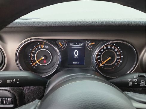 Used 2018 Jeep Wrangler Unlimited Sport S image 23