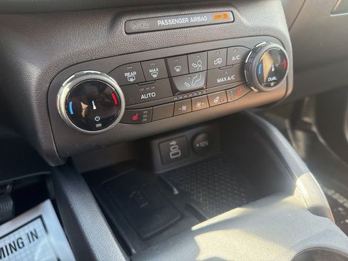 Used 2023 Ford Bronco Sport Badlands w/ Premium Package image 17