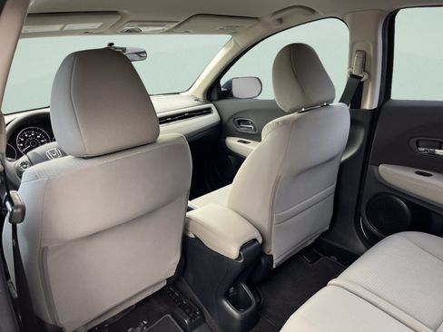 Used 2022 Honda HR-V LX image 22