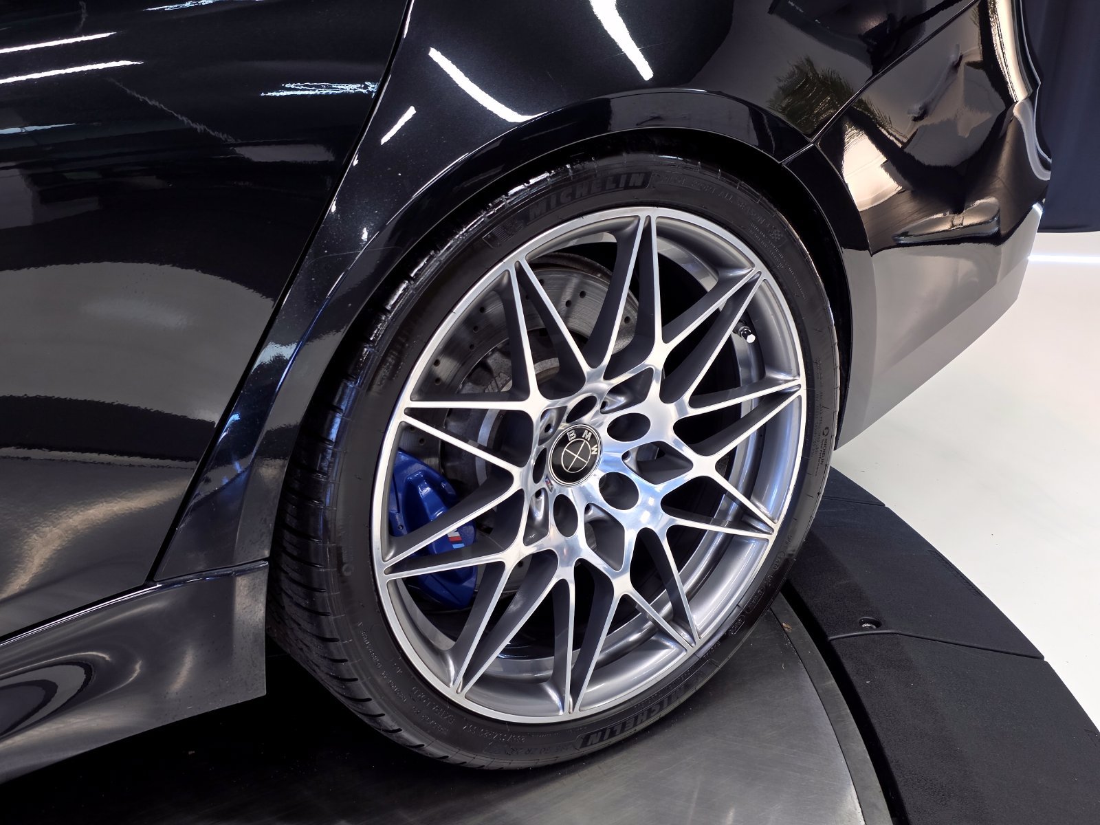 Used 2017 BMW M3 RWD image 50