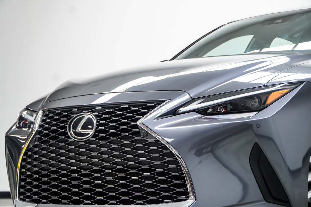 Used 2024 Lexus IS 300 w/ Comfort Package RWD image 2