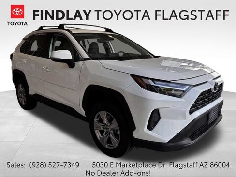 Used 2023 Toyota RAV4 XLE AWD/4WD image 1