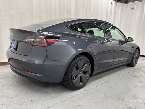 Used 2023 Tesla Model 3 Standard Range image 5