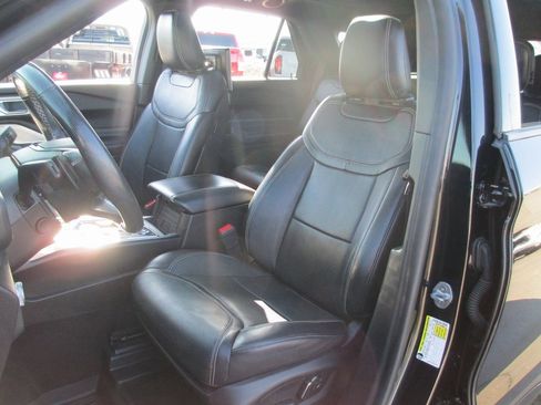 Used 2020 Ford Explorer ST w/ ST Street Pack image 20