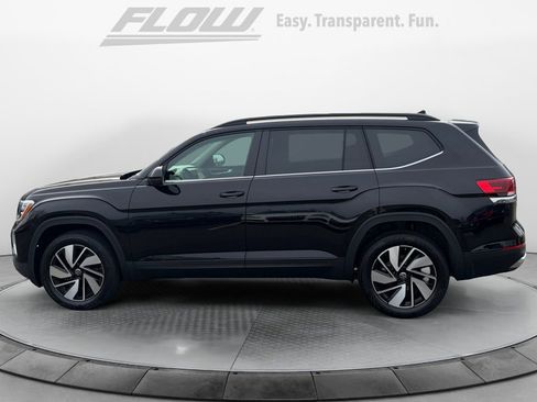 New 2026 Volkswagen Atlas SE image 4