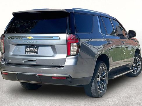 Used 2021 Chevrolet Tahoe LT w/ LT Signature Plus Package RWD image 2