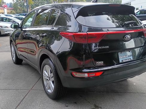 Used 2018 Kia Sportage LX AWD/4WD image 6