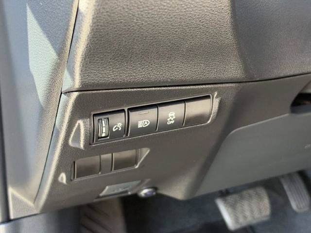 Used 2026 Toyota Corolla Cross LE w/ Moonroof Package FWD image 23