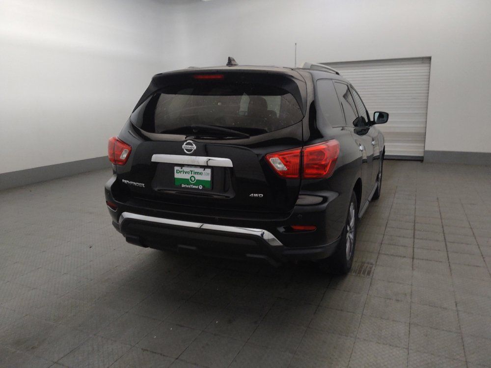 Used 2019 Nissan Pathfinder S AWD/4WD image 7