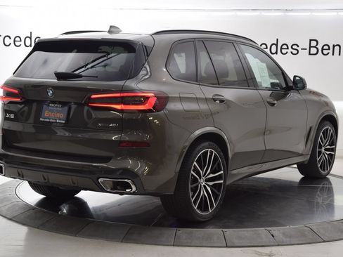 Used 2023 BMW X5 xDrive40i w/ M Sport Package AWD/4WD image 6