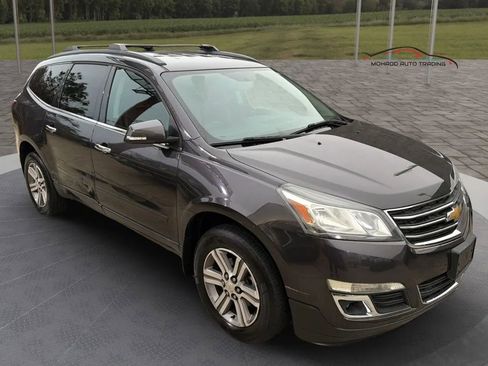 Used 2016 Chevrolet Traverse LT image 6