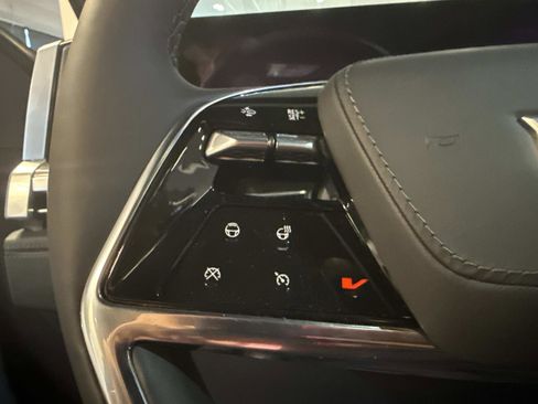 New 2025 Cadillac Escalade IQ Luxury 2 image 18