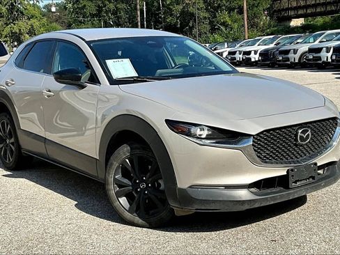 Used 2024 MAZDA CX-30 AWD 2.5 S w/ Select Sport Pkg image 2
