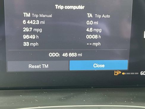 Used 2023 Volvo XC60 B5 Plus w/ Protection Package Premier image 39