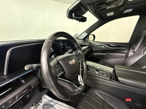 Certified 2023 Cadillac Escalade V AWD/4WD image 9