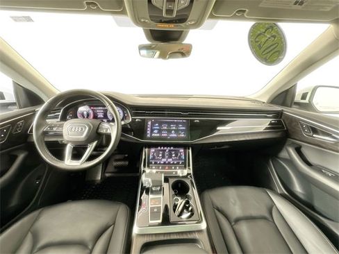 Used 2023 Audi Q8 Premium w/ Convenience Package image 3