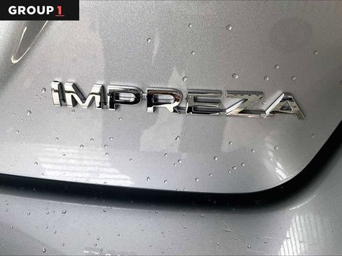 Used 2025 Subaru Impreza 2.0i image 9