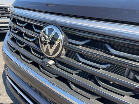 New 2026 Volkswagen Atlas SEL Premium R-Line AWD/4WD image 9