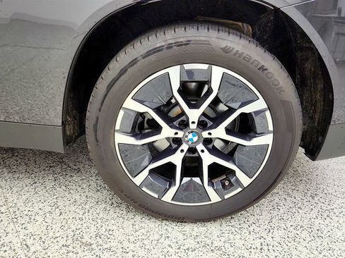 Used 2025 BMW X3 xDrive30i w/ Premium Package AWD/4WD image 10