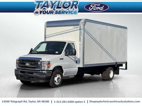 New 2026 Ford E-450 and Econoline 450 Super Duty w/ Power Equipment Group image 1