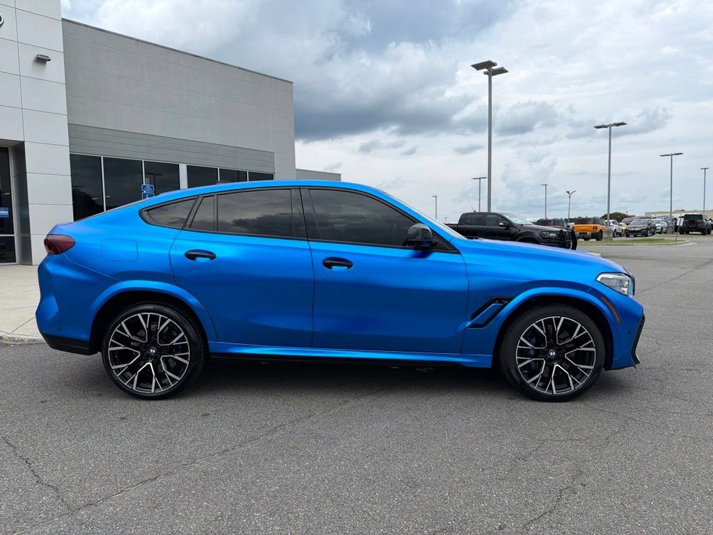 Used 2021 BMW X6 M AWD/4WD image 2