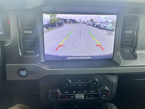 Used 2024 Ford Bronco Big Bend image 12