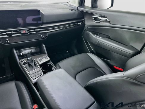 Certified 2026 Kia Sportage SX FWD image 23