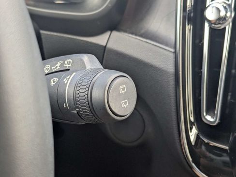 Certified 2023 Volvo XC40 Recharge Ultimate AWD/4WD image 41