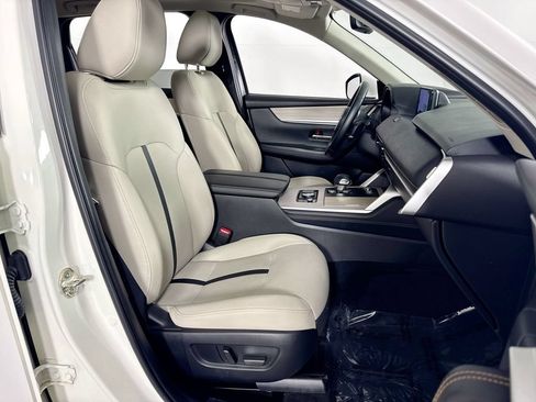 Used 2024 MAZDA CX-90 Plug-In Hybrid w/ Premium Pkg AWD/4WD image 37