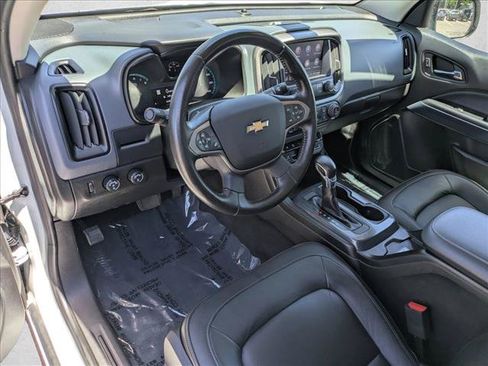 Used 2022 Chevrolet Colorado Z71 AWD/4WD image 9