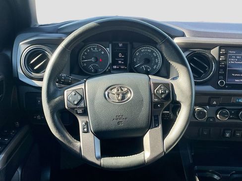 Used 2023 Toyota Tacoma TRD Sport AWD/4WD image 11