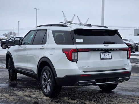 New 2026 Ford Explorer Active w/ Active Comfort Package image 19