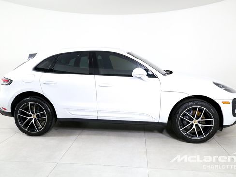 Used 2024 Porsche Macan w/ Premium Plus Package AWD/4WD image 9