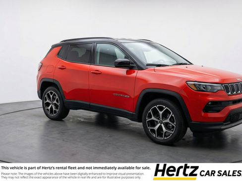 Used 2025 Jeep Compass Limited image 1