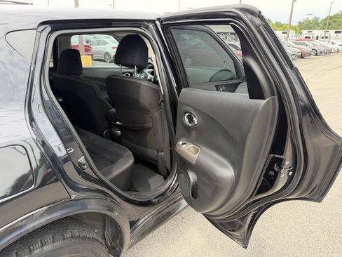 Used 2014 Nissan Juke SV w/ Navigation Package FWD image 10