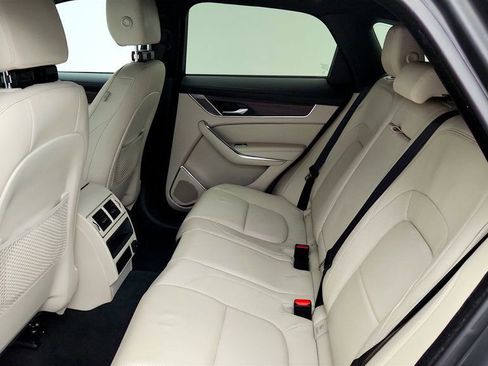 Used 2021 Jaguar F-PACE S image 20