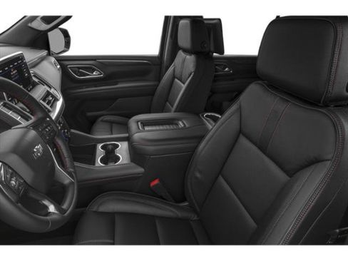 Used 2021 Chevrolet Suburban RST w/ Luxury Package image 12