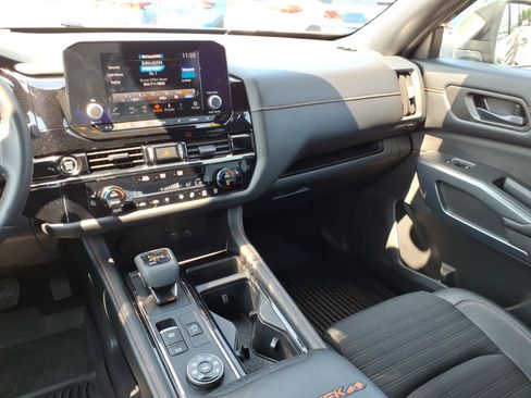 Used 2023 Nissan Pathfinder Rock Creek AWD/4WD image 15