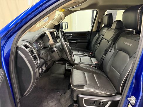 Used 2019 RAM 1500 Laramie AWD/4WD image 28