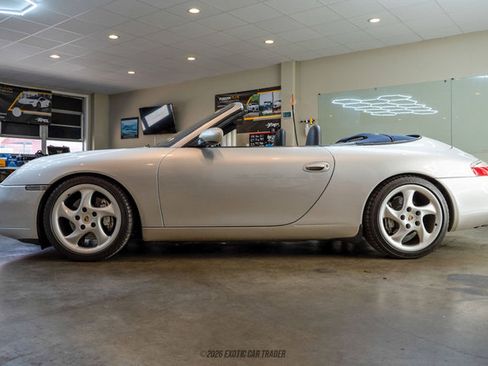 Used 2000 Porsche 911 Carrera 4 AWD/4WD image 3