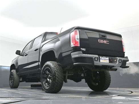 Used 2018 GMC Canyon SLE w/ SLE Convenience Package image 46