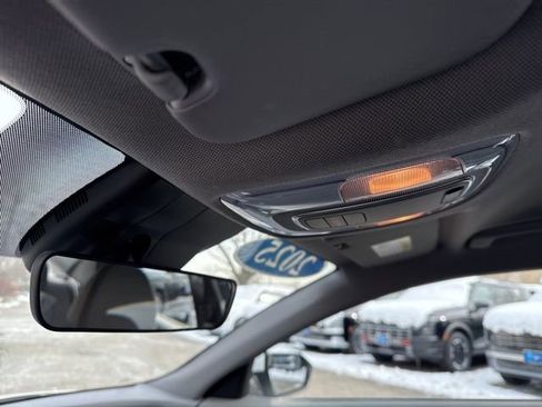 Certified 2025 Hyundai Elantra SE image 39